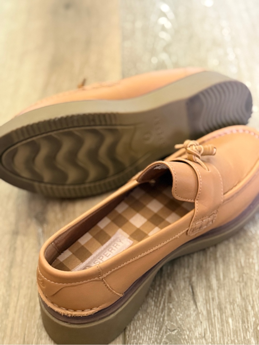 Sperry Women’s Tan Leather Knot-Detail Loafers - Picture 6 of 7
